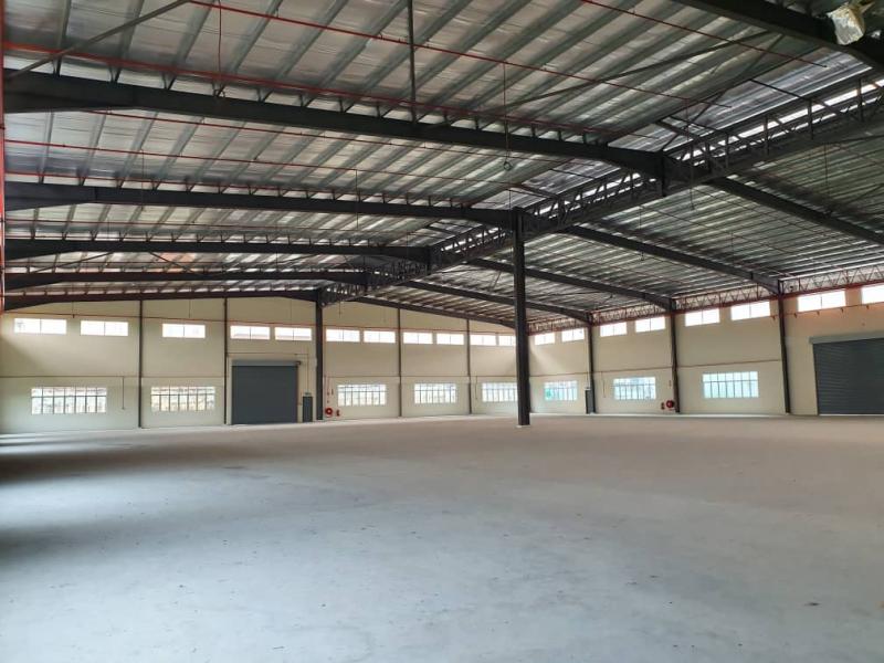 For sales kulai single storey detached factory c/w mezz floor