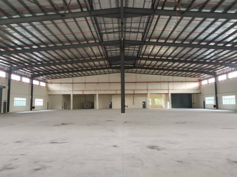 KULAI FOR RENT @ SINGLE STOREY DETACHED FACTORY C/W MEZZ. FLOOR